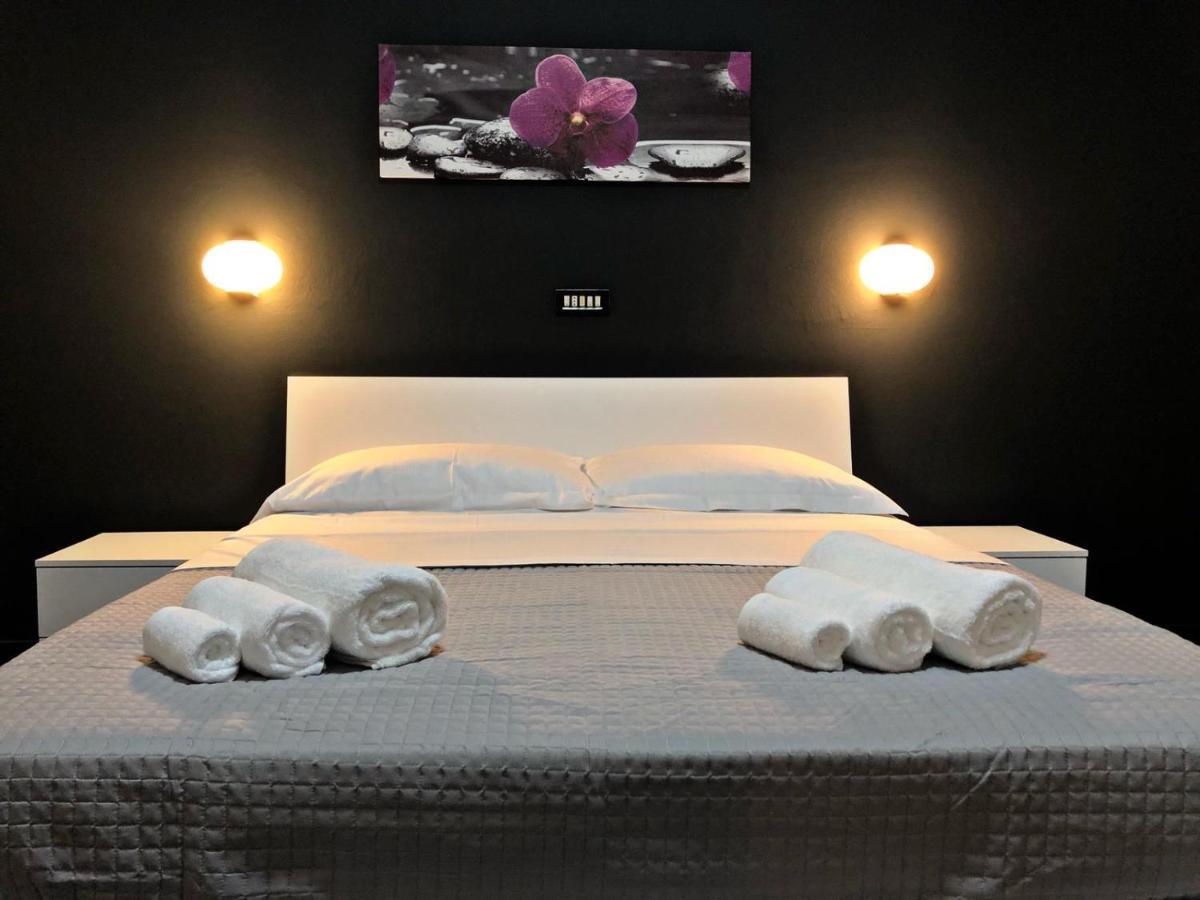 Hotel Neyra Beach Rimini Eksteriør billede