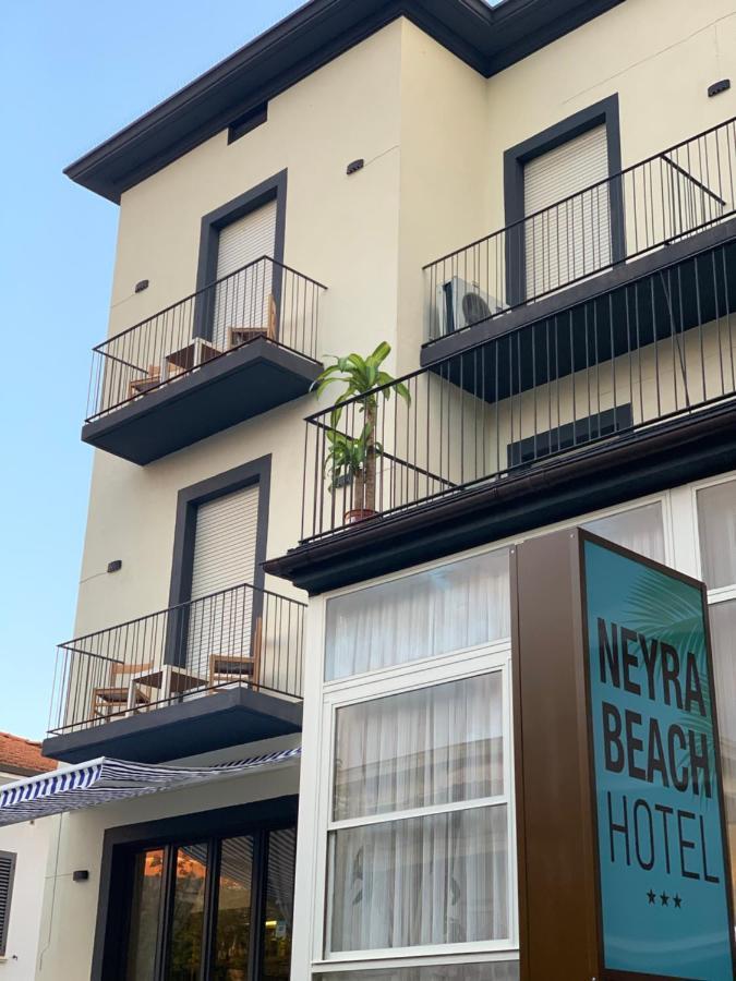 Hotel Neyra Beach Rimini Eksteriør billede