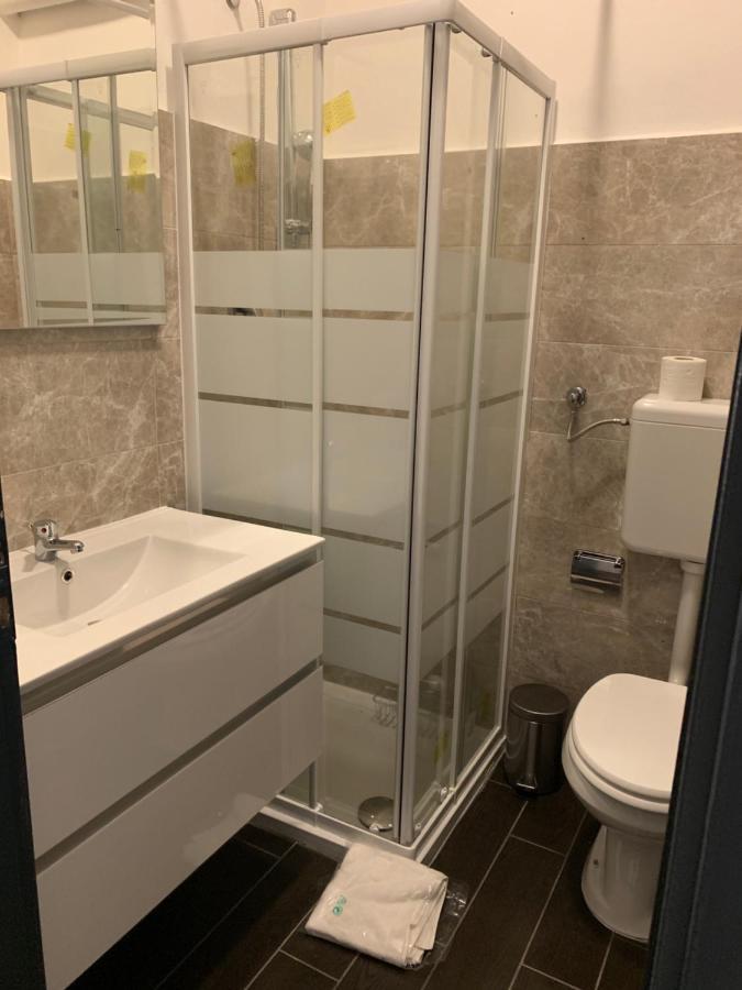 Hotel Neyra Beach Rimini Eksteriør billede